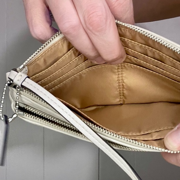 Coach White Leather Wristlet - Picture 7 of 11